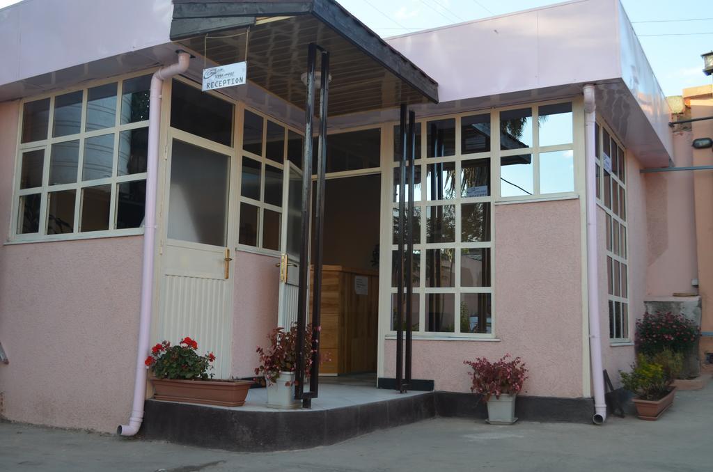 Choice Pension Addis Abeba Exterior foto